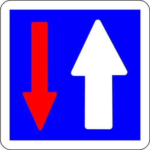 Hinweisschild C18 - Vorfahrt für den Gegenverkehr - Lacroix